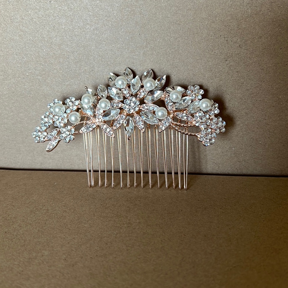 Rose Gold with pearls and rhinestone hair comb